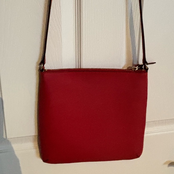 Authentic Kate Spade crossbody - Picture 4 of 5